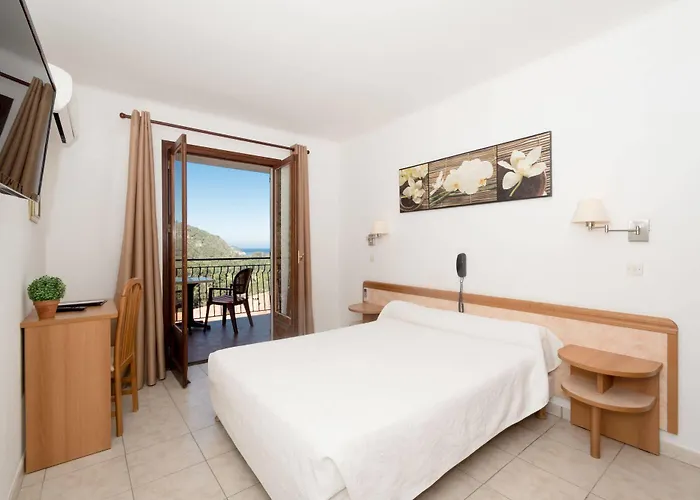 Le Porto Aparthotel 3*