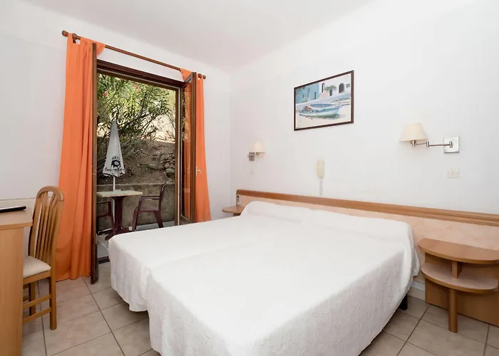 Aparthotel Le Porto 3*