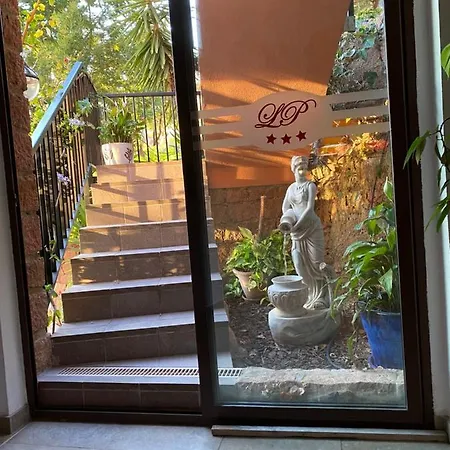 Le Porto Lägenhetshotell 3*